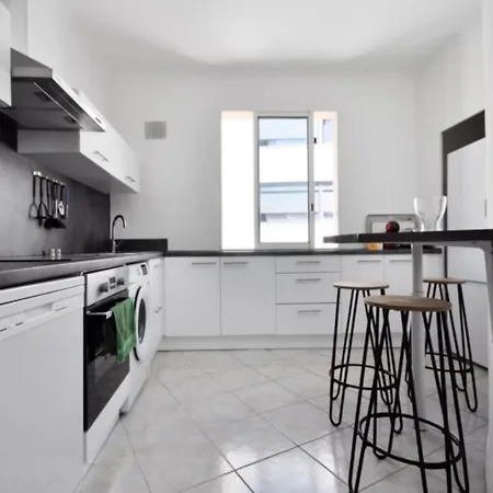 Stylish 3p, 2 Pas La Croisette *